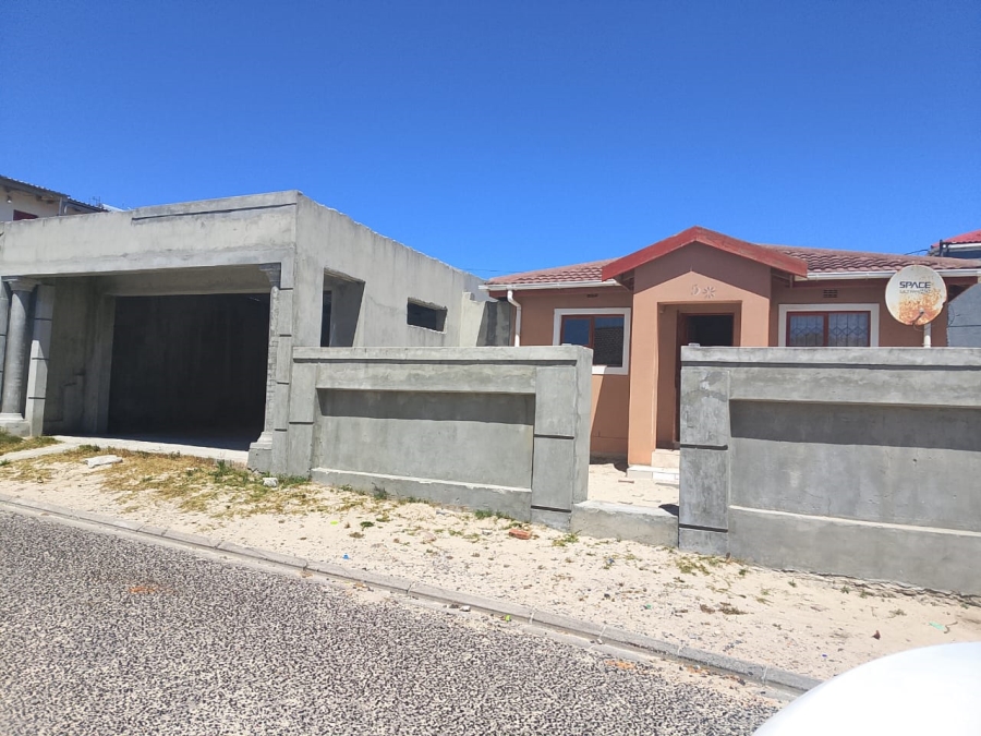 3 Bedroom Property for Sale in Llitha Park Western Cape